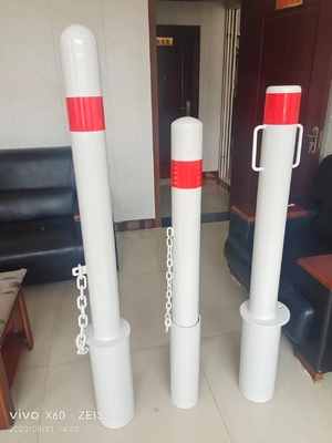 Penghalang Parkir Keamanan Baja Post Bollard Dengan Pita Reflektif